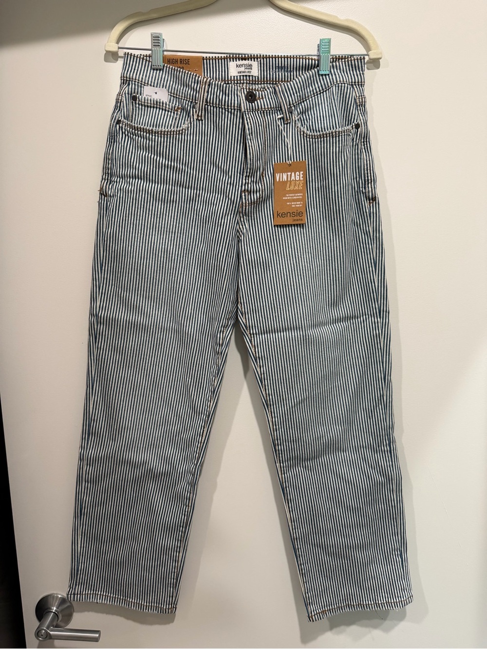 Kensie Men’s Straight Jeans in Blue and White Pinstripe